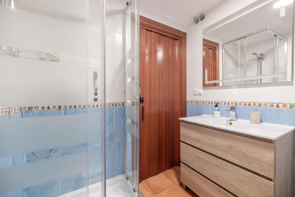 Encantador Apartamento Cerca Del Mar Málaga Kültér fotó